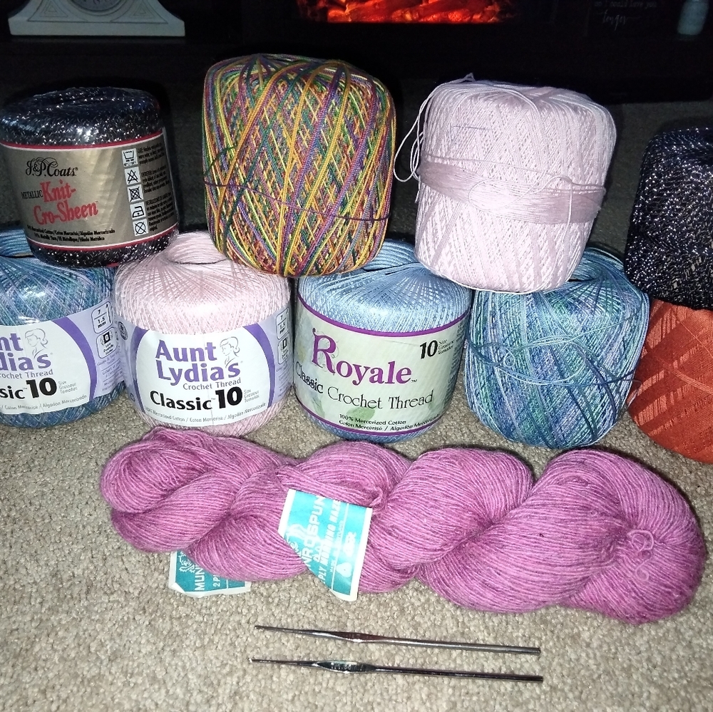 Crochet thread and needles